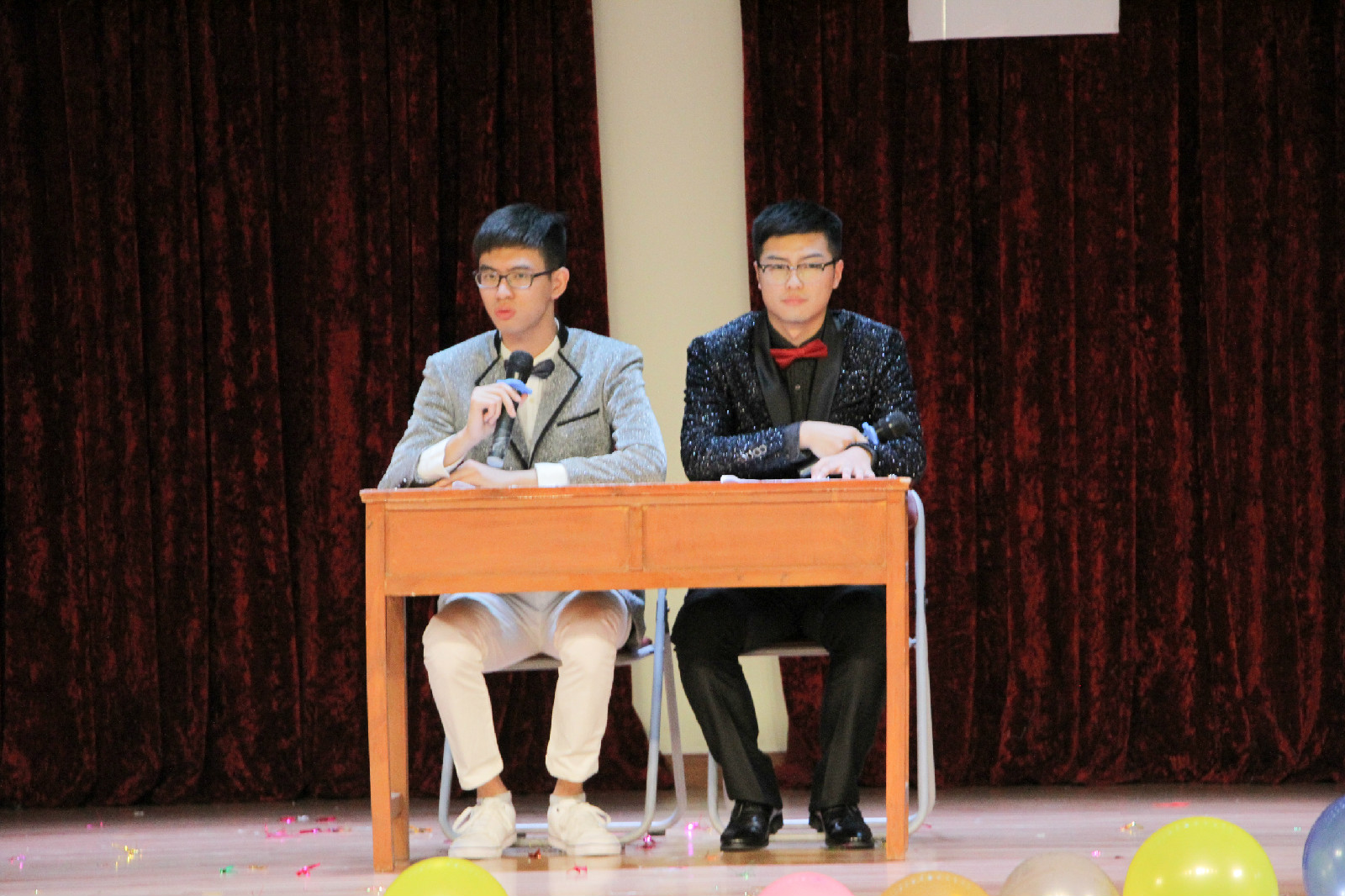1483368273123320.png 元旦晚会-10.jpg